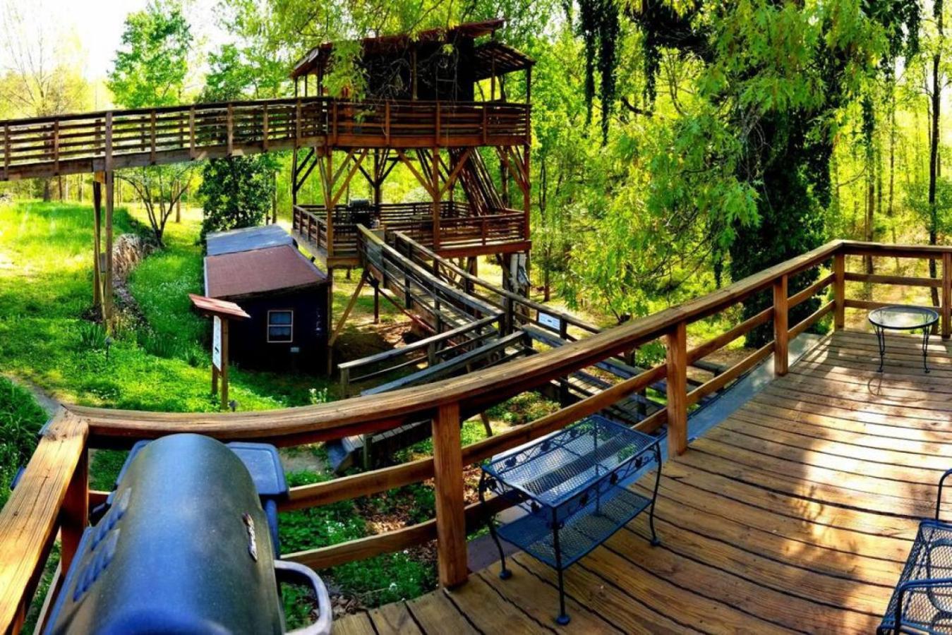 Balcony At White Lotus Eco Retreat *